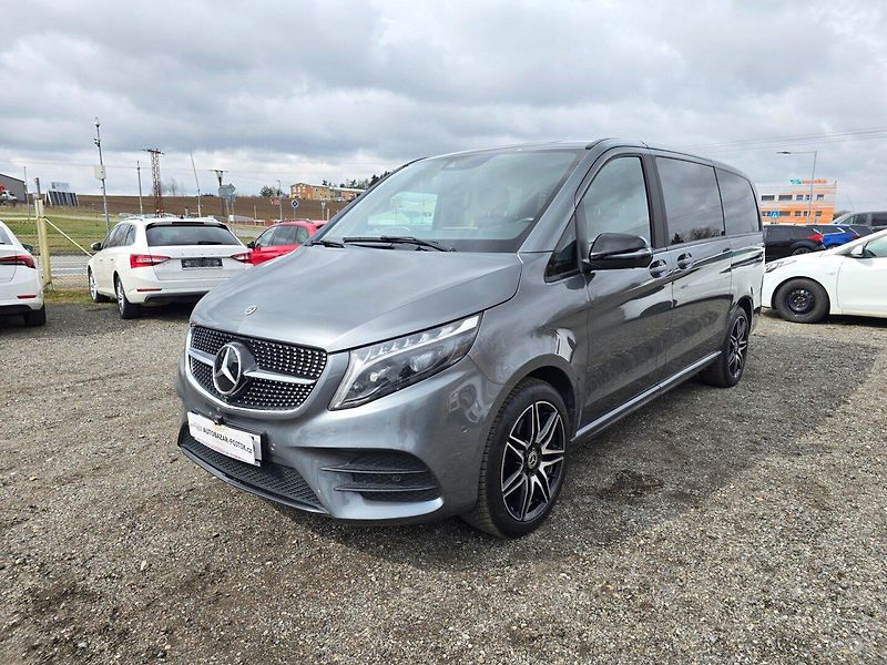 Mercedes-Benz Třídy V (2022) 300d AMG - fotka 3 z 24