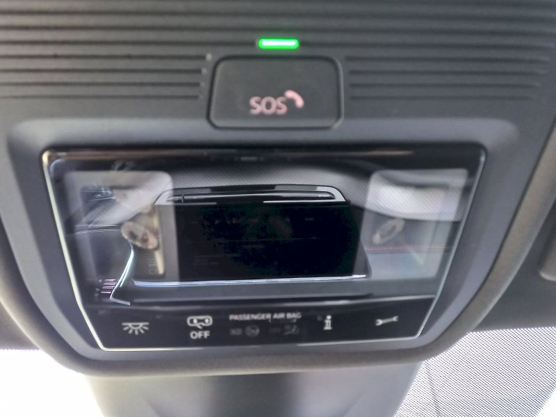 Škoda Octavia (2023) COMBI RS  2,0TSI DSG - fotka 19 z 26