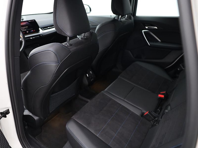 BMW X1 xDrive23i - fotka 14 z 14