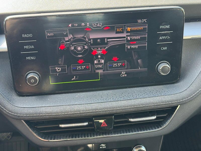 Škoda Fabia (2021) Style 1.0 TSI 81kW - fotka 16 z 23