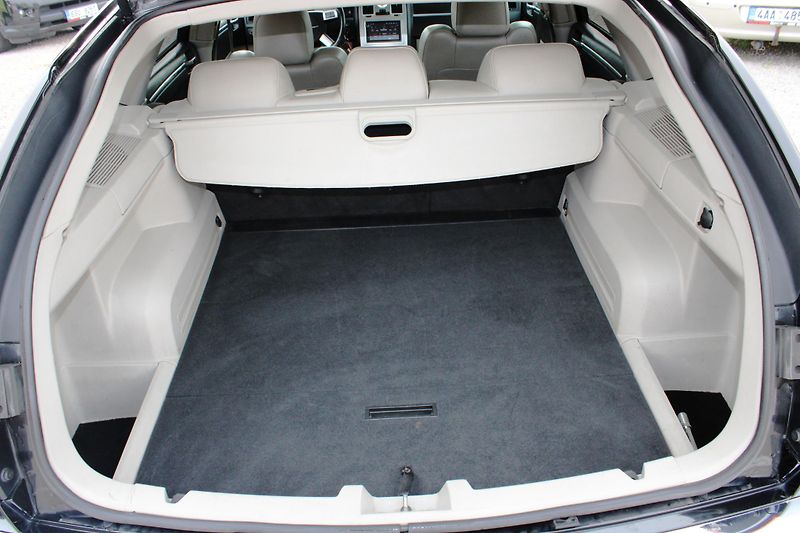 Chrysler 300C (2008) 3,0CRD KŮŽE NAVI XENON ALU - fotka 11 z 17