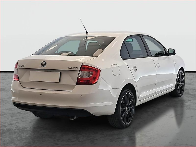 Škoda Rapid (2014) Ambition 1.2 TSI - fotka 5 z 17