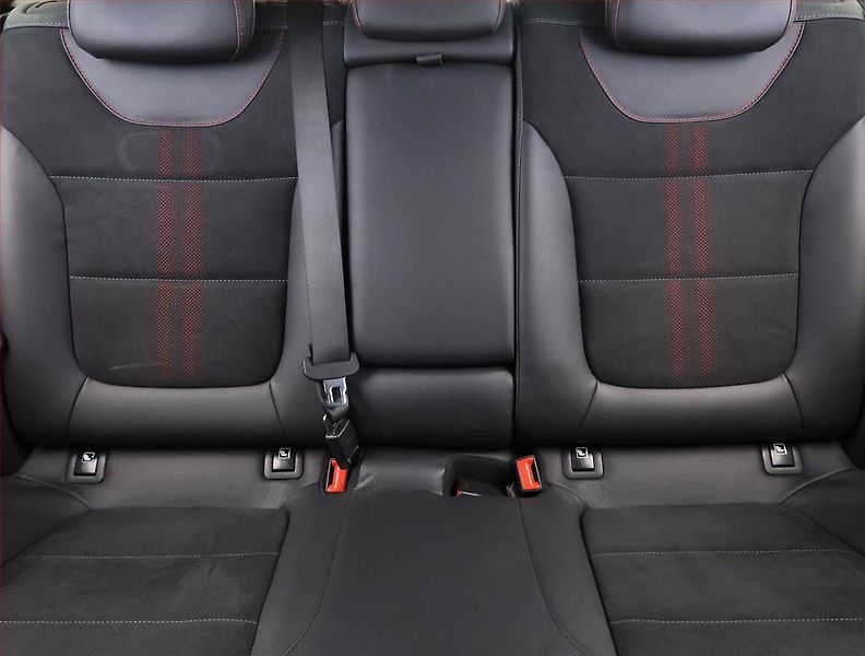 Hyundai i30 (2022) N Line Premium 1.5 T-GDI MHEV - fotka 10 z 26