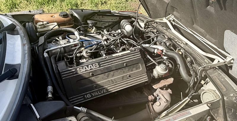 Saab 900 (1989) Turbo kabriolet - fotka 17 z 18