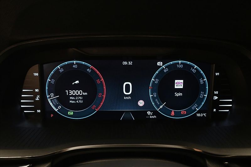 Škoda Octavia 2,0 TDI 110kW DSG StyleTažné Z - fotka 16 z 33