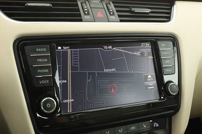 Škoda Octavia (2016) 2.0 TDI, 4X4, Automat - fotka 13 z 18