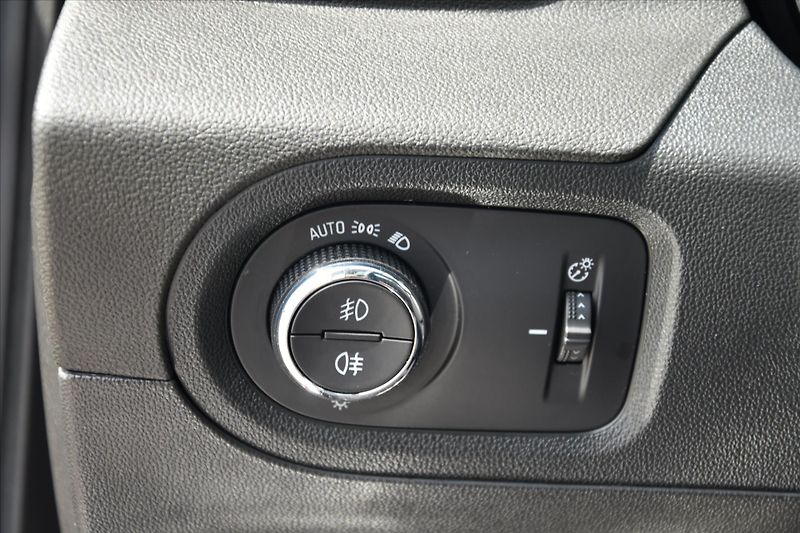 Opel Grandland X 1.5 CDTi 96kW ULTIMATE - fotka 25 z 29