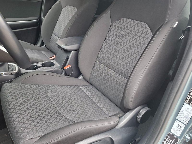 Kia Ceed (2023) SW 1.5T-GDI 118kW -1.MAJITEL - fotka 21 z 38