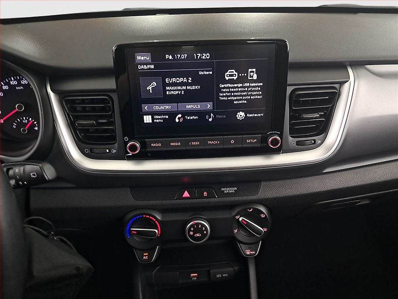 Kia Stonic (2020) 1.2 DPI, ČR,1.maj, Serv.kniha - fotka 12 z 17