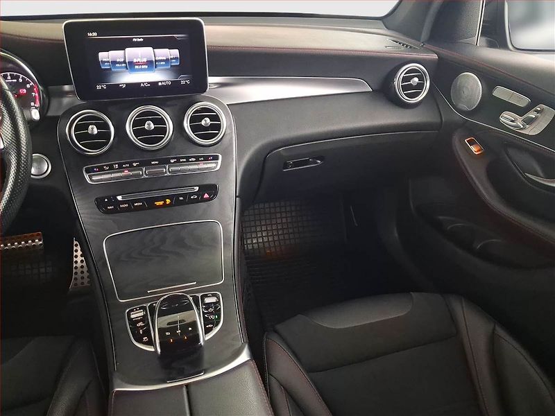 Mercedes-Benz GLC (2018) AMG line 43 AMG - fotka 8 z 19