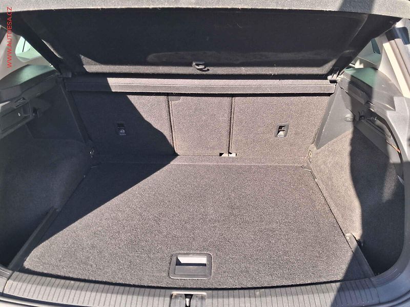 Volkswagen Tiguan (2019) 2.0TDi 4x4, ČR, DSG, LED - fotka 7 z 21