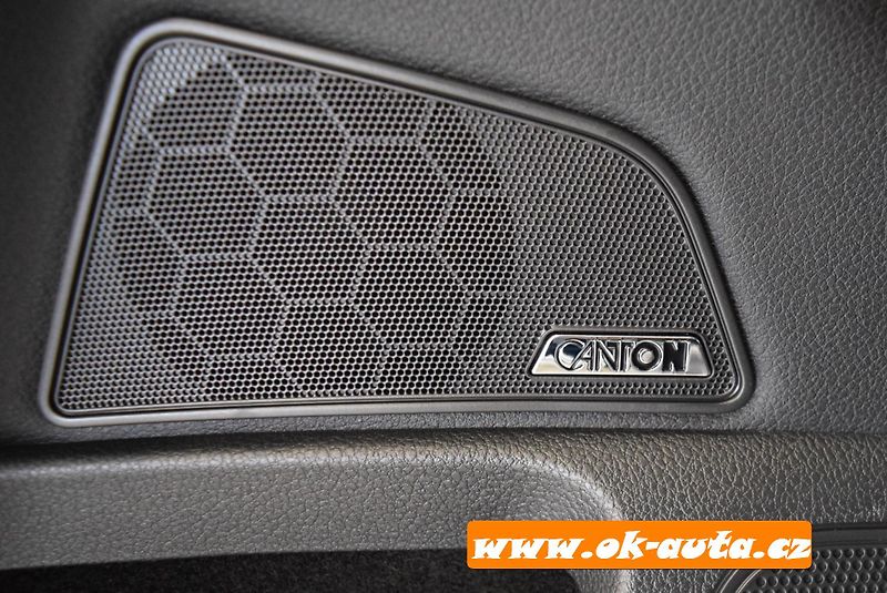 Škoda Superb 1.4 TSI iV DSG 160 kW PRAV.SER - fotka 38 z 63