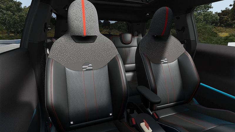 Mini Cooper SE - fotka 5 z 5