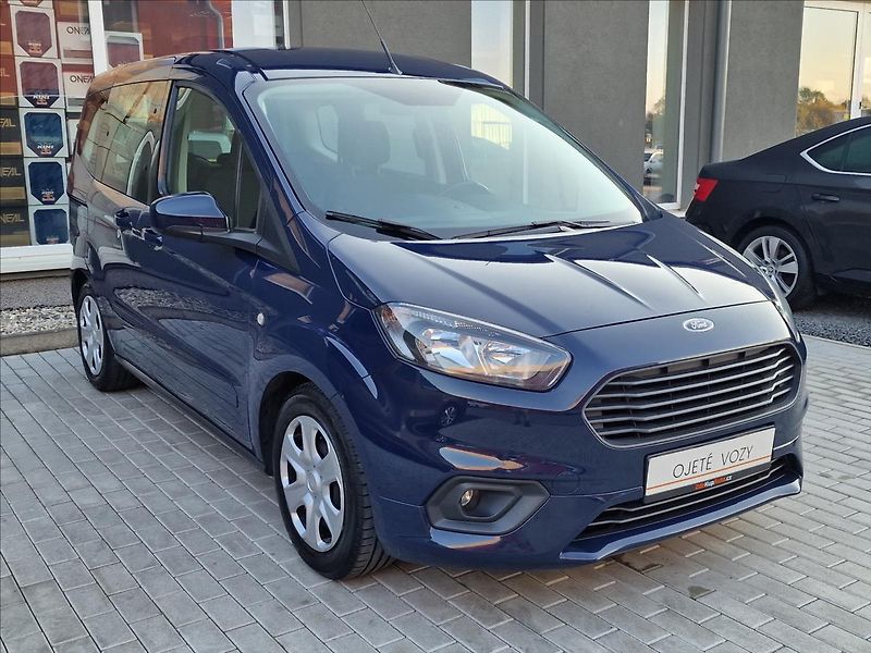 Ford Tourneo Courier 1.5TDCi 74kW Trend,ČR,1.Maj. - fotka 3 z 50
