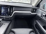 Volvo V60 CC D4 AWD // B&W // REZERVACE - náhled 21
