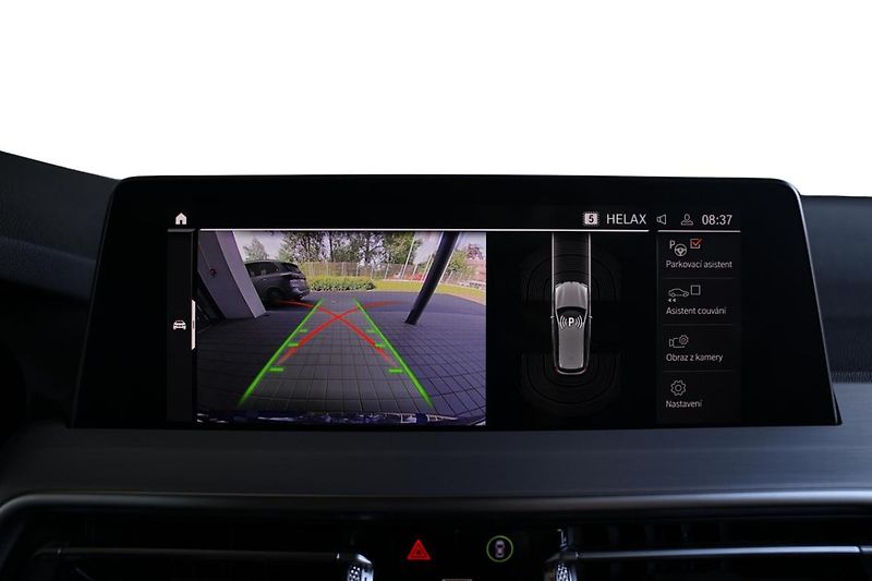BMW X3 xDrive20i - fotka 13 z 30