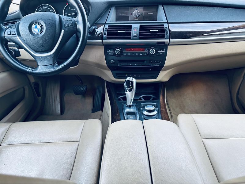 BMW X5 (2009) 3.0D XDRIVE, 173kW, ČR - fotka 13 z 18
