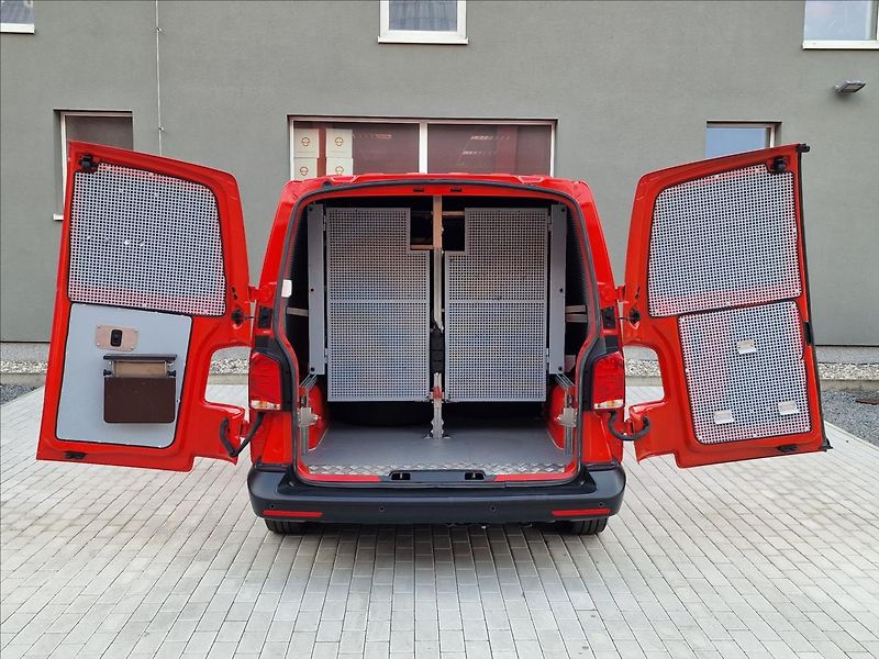 Volkswagen Transporter 2.0TDI DSG LONG, ČR, 1.Majitel - fotka 41 z 50