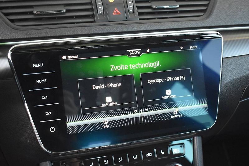 Škoda Superb (2023) 2.0TDI 147kW DSG Sportline 4x4 - fotka 25 z 29