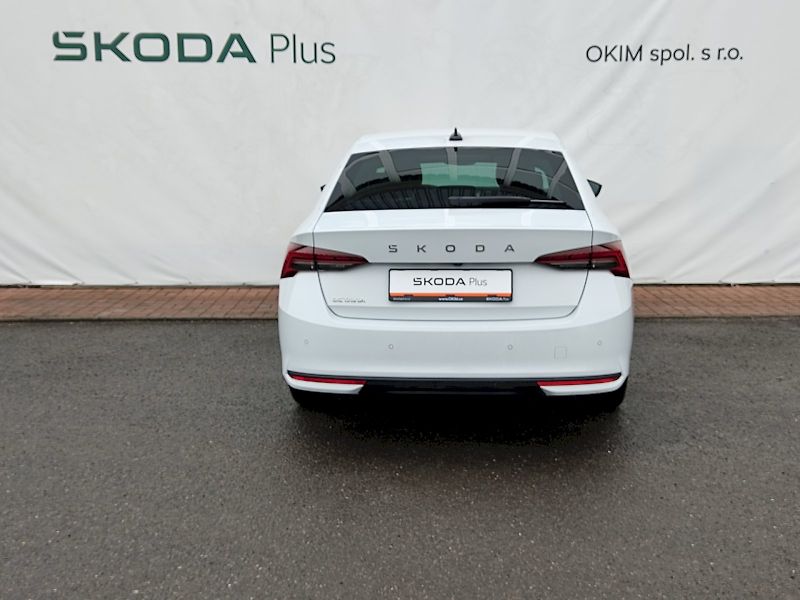 Škoda Octavia (2024) Top Selection 1,5 Tsi 110 Kw D - fotka 37 z 39