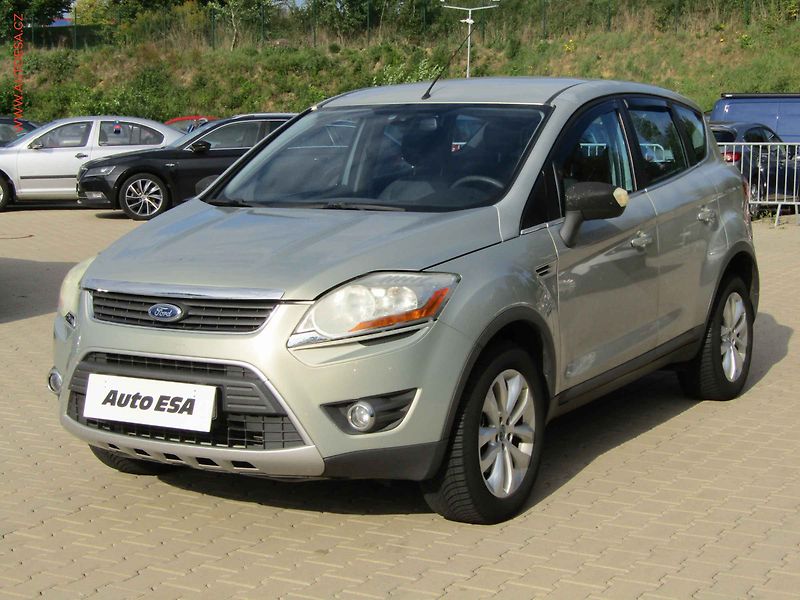 Ford Kuga (2009) 2.0TDCi 4x4, ČR, AC, tempo - fotka 3 z 17