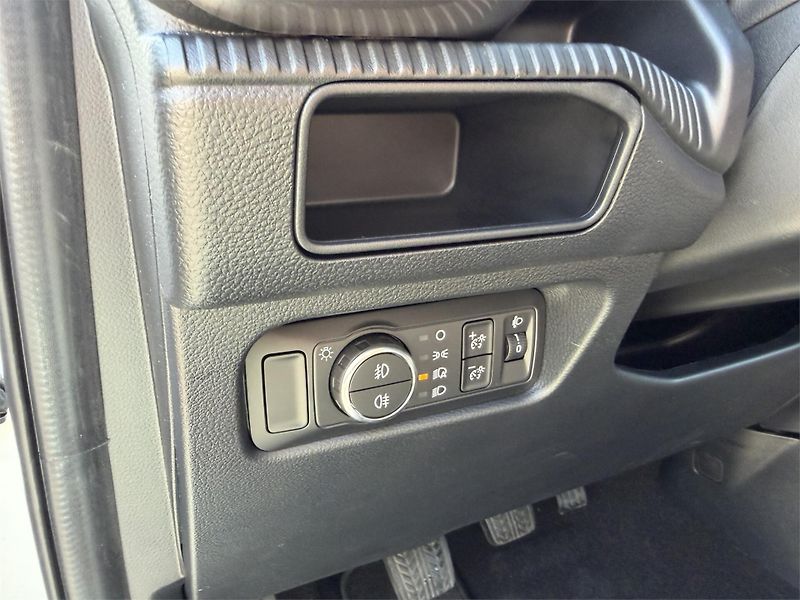 Ford Ranger (2026) XLT, Dvojkabina, 2.0 EcoBlue 1 - fotka 17 z 22