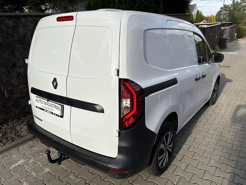 Renault Kangoo (2024) 1.5dCi 70kW  Paris edition   - fotka 4 z 19