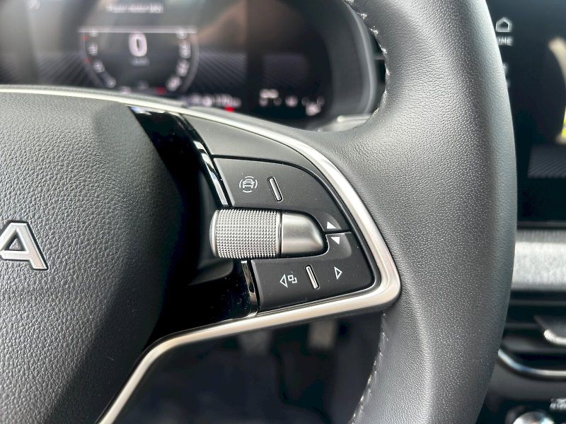 Škoda Kamiq (2025) 1.0 TSI 85kW MP6 Selection - fotka 9 z 32