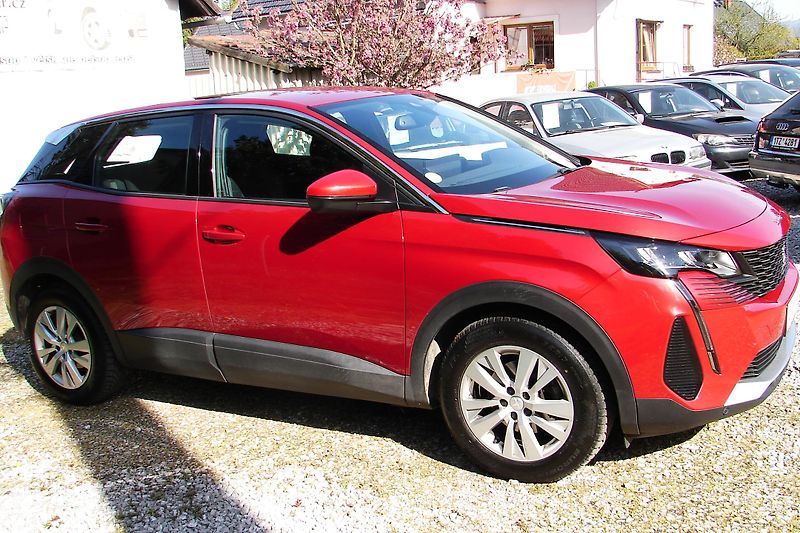 Peugeot 3008 1.5 BlueHDi 131PS 8EAT LED NAV - fotka 5 z 46