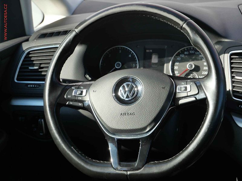 Volkswagen Sharan (2018) 2.0 TDi, Comfortline, DSG - fotka 11 z 28