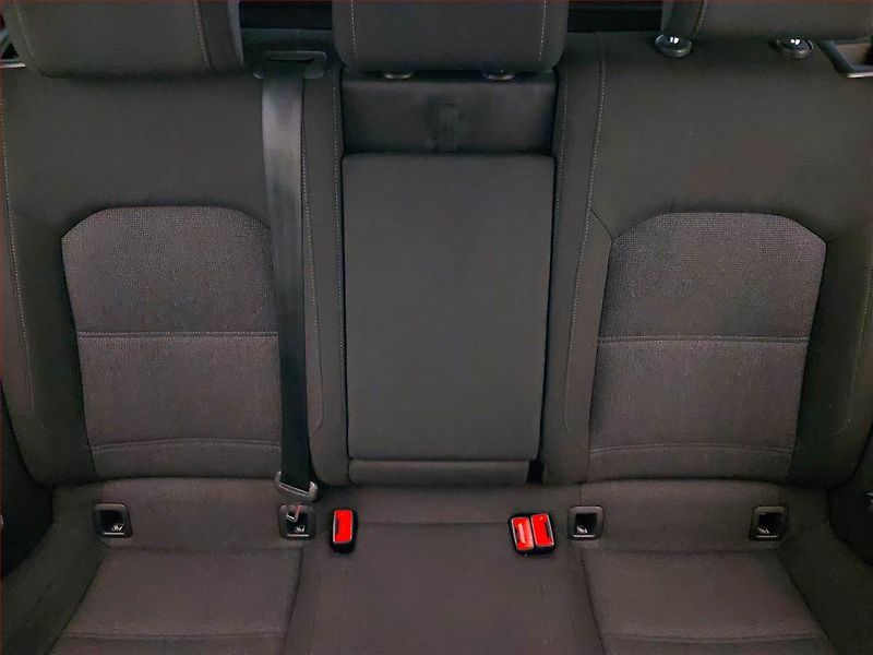 Volkswagen Passat (2017) 2.0 TDI, Automat, Tempomat - fotka 10 z 17