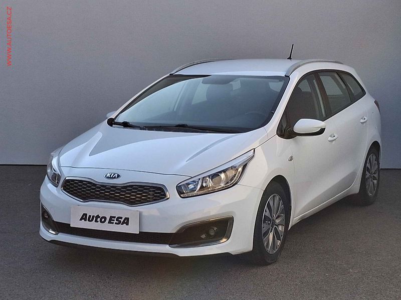 Kia Ceed (2017) 1.4CRDI, ČR, AC, výhřev sed. - fotka 3 z 15