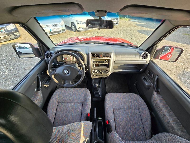 Suzuki Jimny (2006) 1.3 62KW 4x4 2006 - fotka 12 z 20