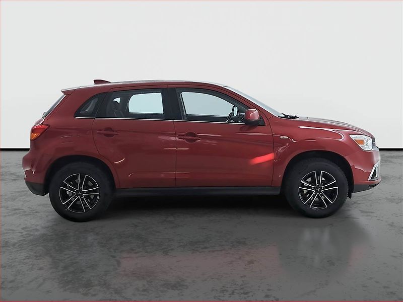 Mitsubishi ASX (2018) 1.6 MIVEC, Navi, Tempomat - fotka 6 z 18