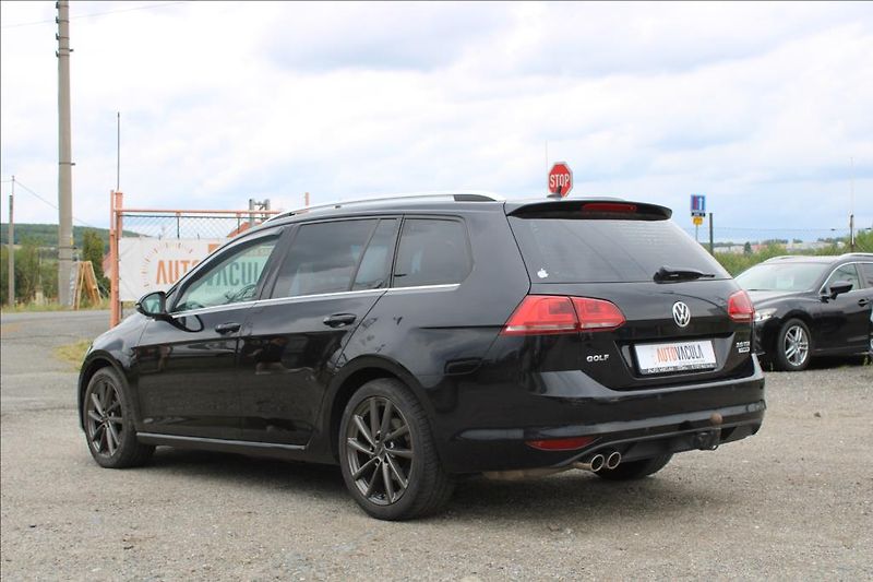 Volkswagen Golf 2,0 TDi  XENONY, AUTOMAT - fotka 7 z 29