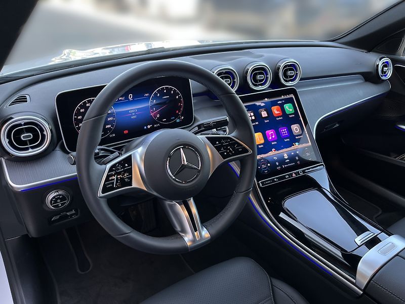 Mercedes-Benz Třídy C 200 4MATIC Avantgarde - fotka 10 z 18