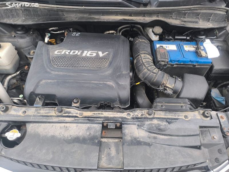 Hyundai ix35 2.0D4X4,70KM,MAX VÝBAVA,KRÁSNÝ - fotka 26 z 31