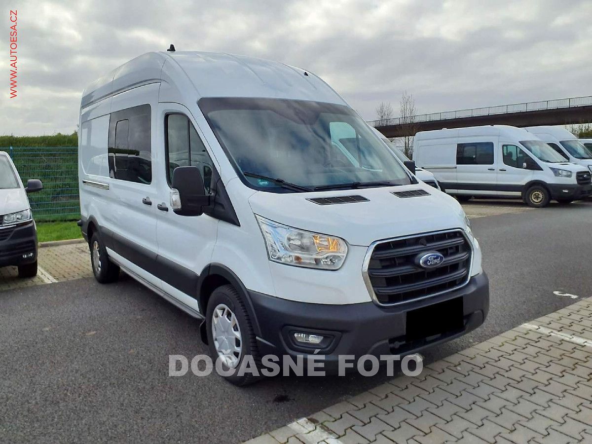 Ford Transit 2.0TDCi L3H3 6míst, Trend