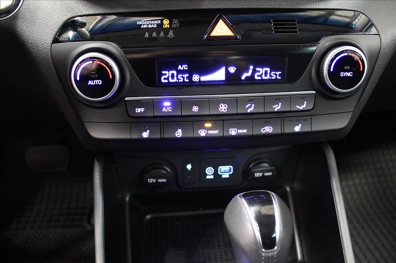 Hyundai Tucson 1,6 T-GDI Best of Czech Turbo - fotka 25 z 39