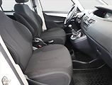 Citroën C4 Picasso (2012) 1.6 VTi, 7 míst, po STK, Tažné - náhled 7