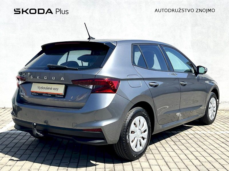 Škoda Fabia (2022) AMBITION 1.0TSi 81kW DSG A7F - fotka 2 z 27