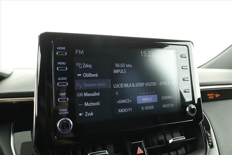 Toyota Corolla (2021) Comfort 1.8 Hybrid - fotka 11 z 15