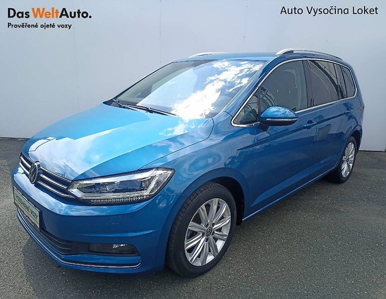 Volkswagen Touran (2022) 1.5TSI Highline Webasto Matrix - fotka 1 z 35