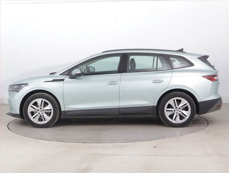 Škoda Enyaq (2023) iV 60 (62 kWh), SoH 92% - fotka 3 z 21