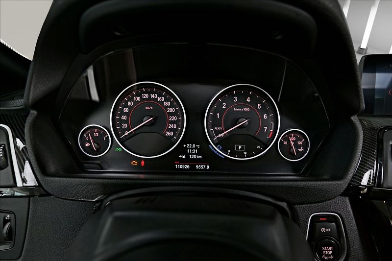 BMW Řada 4 430i M-Sport - fotka 18 z 24