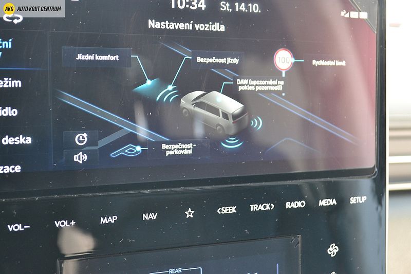 Hyundai Staria 25 HEV 7WG LUXURY - 7 MÍST PAN - fotka 57 z 82