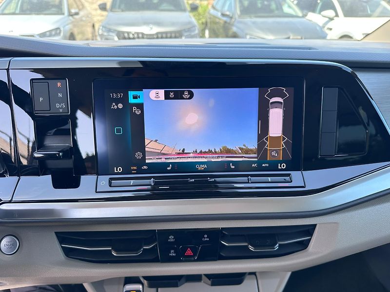 Volkswagen Multivan Life 2,0 TDI - fotka 12 z 16