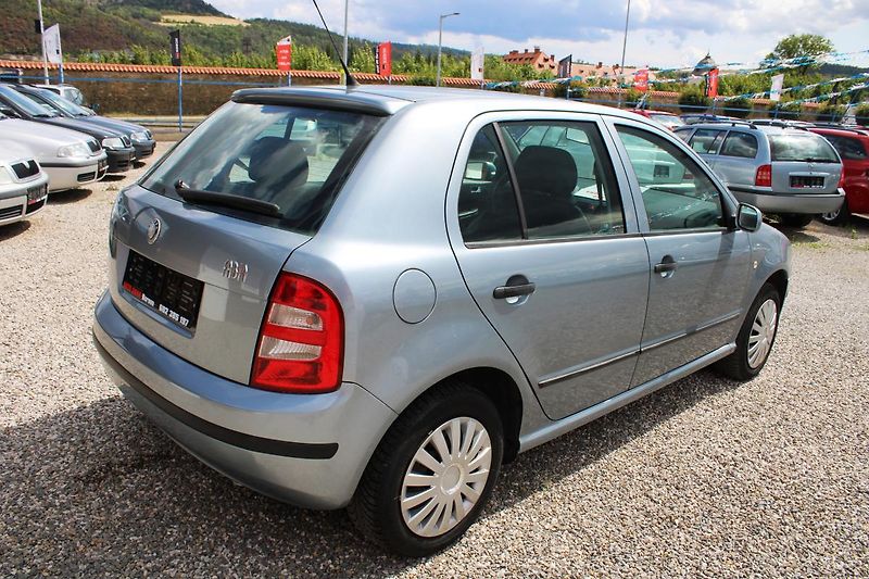 Škoda Fabia (2003) 1,4i 16V KLIMA EL.OKNA ASR PC - fotka 8 z 16