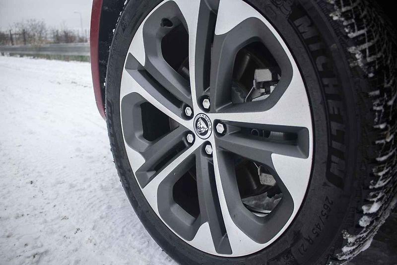 Jaguar F-Pace představuje zajímavou alternativu k německé prémii.
