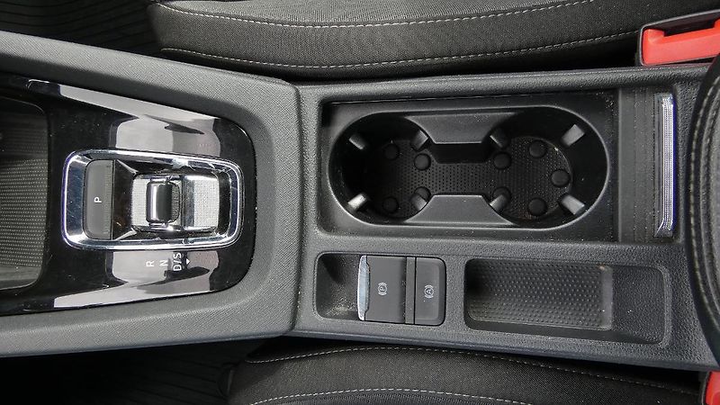 Škoda Octavia 2,0 TDI Style DSG 110 kW - fotka 18 z 24